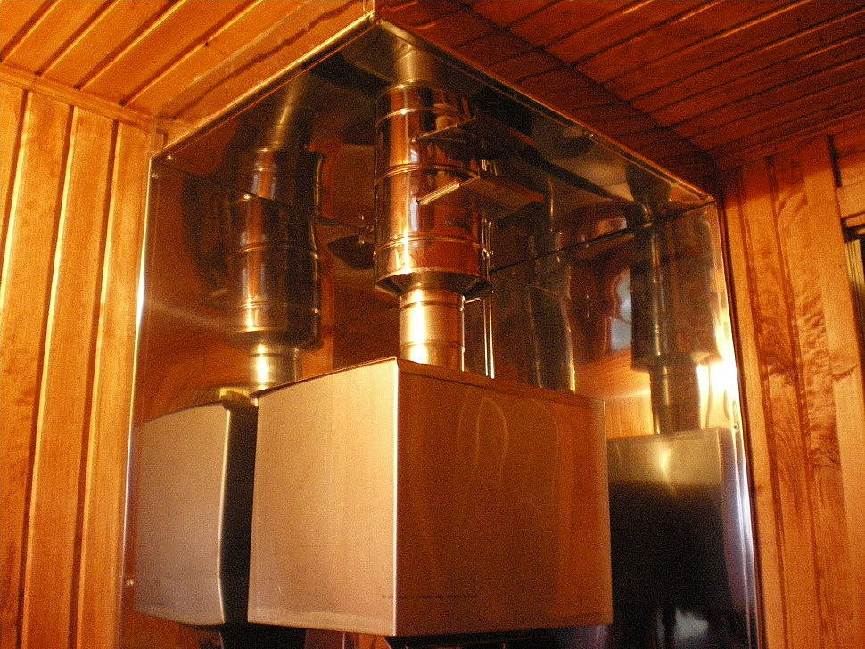 Труба для бани. Из чего её сделать?